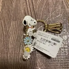 スヌーピー ゴールド キーホルダー