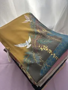 作家物、アンサンブル、紬など一枚約770円　着用可能を含む着物まとめ売り　13枚