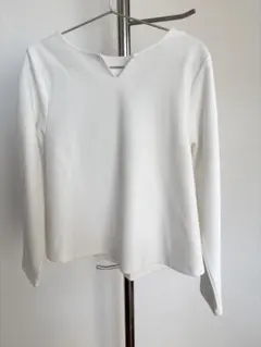 神戸レタス　キーネックカットソー