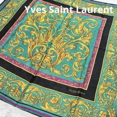 美品 Yves Saint Laurent シルクスカーフ 総柄 グリーン