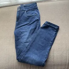 Item thumbnail for item 74b35738-59f2-4b67-a0e5-109203d8f9bf