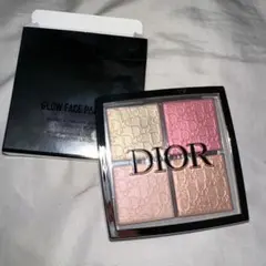 Dior バックステージ フェイス グロウ パレット 004のサムネイル