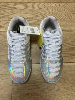 Item thumbnail for item 9968a533-6bf6-4265-8174-0db9ef111cf8