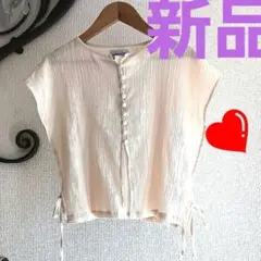 9/30まで期間限定セール❕ベスト　レディース 、ショッパー付きタグ付き新品