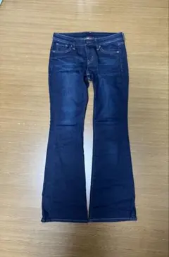 【3月末処分予定】 UNIQLO デニム　ジーンズ