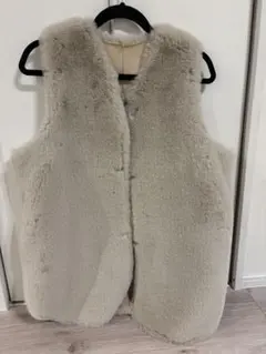 Vinファーベスト　リバーシブル　ベージュ　ファージレ