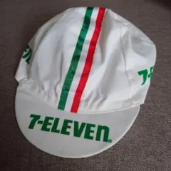 이탈리아에서 만든 7-Eleven 사이클 캡