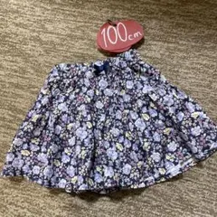 美品！エニィファム【100】大人っぽい花柄スカート　見せパン付き　ボリューム感