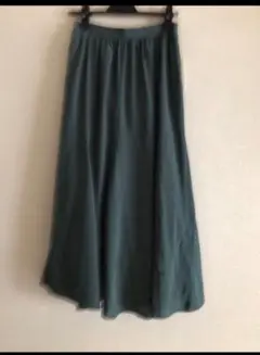 アースミュージック&エコロジー　ロングスカート　緑