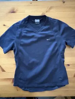 NIKE スポーツウェアのサムネイル