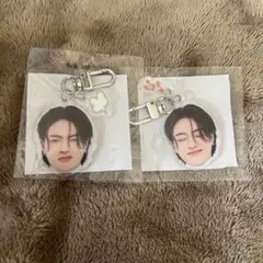 TREASURE 顔アクキー ハルト カプセルトイ 喜怒哀楽 怒 楽