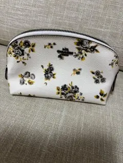 Item thumbnail for item a679f868-06a9-4f2c-9f48-b88f588106c4