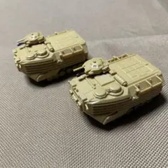 と*も様 海洋堂　ワールドタンクデフォルメ　水陸両用車２個のサムネイル