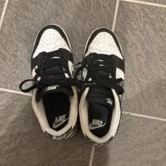 NIKE DUNK LOW ブラック ホワイト スニーカー