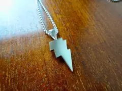 仁尾彫金『サンダープレート2』ハンドメイド380 - メルカリ