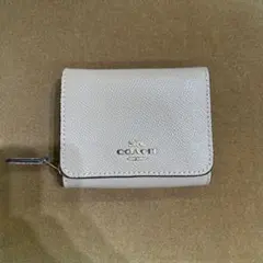 COACH 三つ折り財布 ベージュ系のサムネイル
