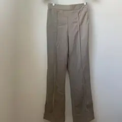 しまむら　スラックス　ベージュ L
