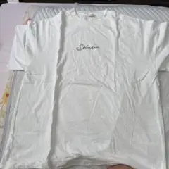 白Tシャツ