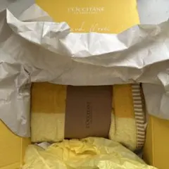 L'OCCITANE ノベルティバスタオル