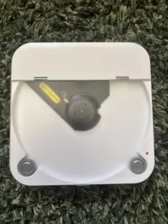 ポータブルCDプレーヤー 本体 ホワイト （原状渡）