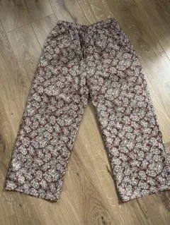 ペイズリー柄パンツ