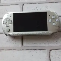 ⭐SONY PSP-3000 シルバー 本体　ジャンク品