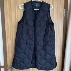 Uniqlo ウルトラライトダウン ブラック キルティング ロングベスト