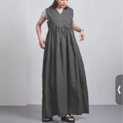 ハイクHYKE LINEN MAXI DRESSワンピースリネン麻 チャコールのサムネイル