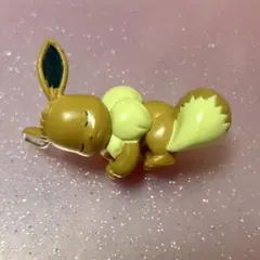 ポケモン　すやすやオンザケーブル　フィギュア　イーブイ　ブイズ