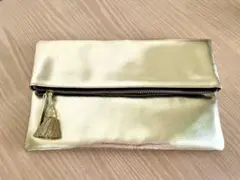ゴールド クラッチバッグ