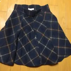 オープニングセレモニーのスカートのサムネイル
