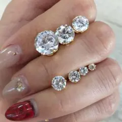 キラキラ 1ポイントスタッドピアス ゴールド サージカルステンレス 両耳 20G