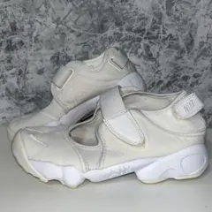 NIKE AIR RIFT ナイキ　エアリフト　23cm