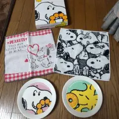 【新品】スヌーピーミスドお皿2枚・ハンドタオル2枚