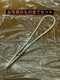 ビーズ ネックレス