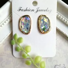 オパール風合成石ピアス/イヤリング(ハンドメイド)
