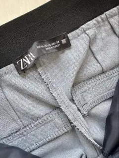 ZARA ネイビー　スリムパンツ