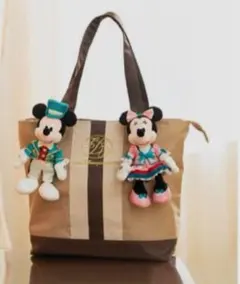 東京ディズニーランドホテル宿泊者限定トートバッグ　ぬいぐるみバッジ付き