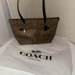 《美品》COACH ロゴ柄 トートバッグ ブラウン/ブラック