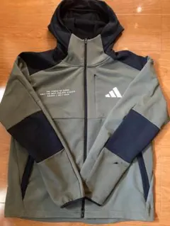 adidas アディダス パーカー スポーツウェア Lサイズのサムネイル