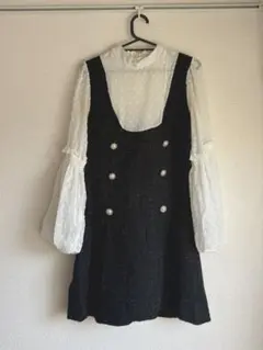 Item thumbnail for item 8275d654-cd33-451b-857d-e13c8f102318