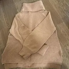 ロペピクニック　タートルネックニットMサイズ