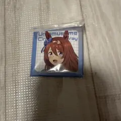 ウマ娘　シンデレラグレイ × ラウンドワン　ましかく缶バッジ　スーパークリーク