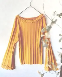 美品‼️グレースコンチネンタル ウェーブリブニットトップ