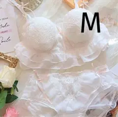 フリル 盛れるブラ 楽ブラ 下着2967ホワイトM ノンワイヤーブラショーツ