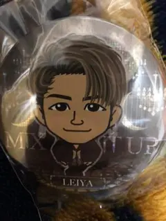 瀬口黎弥　オンラインガチャ トラステ　オンラインガチャ レア　75mm缶バッチ