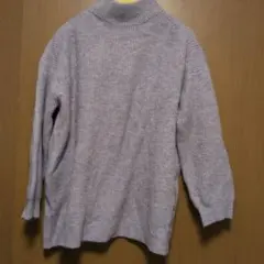 薄紫色タートルネックニット　パープル　ジーユー　セーター　L