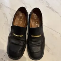 GUCCI メンズ ローファー ブラック 41.5のサムネイル