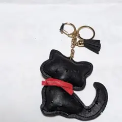 ねこチャーム　 黒　ストラップ