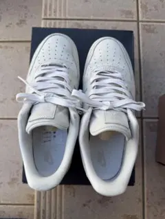 美中古品27.5cm Nike WMNS Air Force 1 Premium